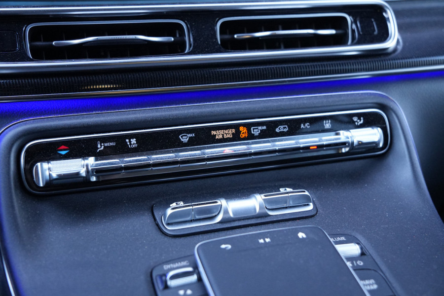 Mercedes-Benz Eqv 300 L2 90kWh 204pk - 2x Schuif - Stoel/Stuurverwarming - Stoelkoeling - Elek Schuifeuren - Blindspot - Multibeam - Rijklaar