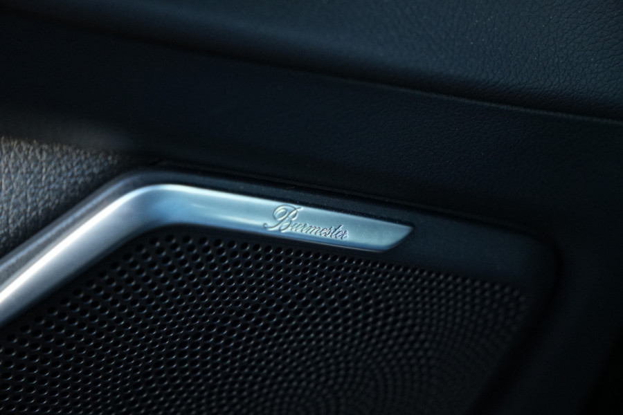 Mercedes-Benz Eqv 300 L2 90kWh 204pk - 2x Schuif - Stoel/Stuurverwarming - Stoelkoeling - Elek Schuifeuren - Blindspot - Multibeam - Rijklaar