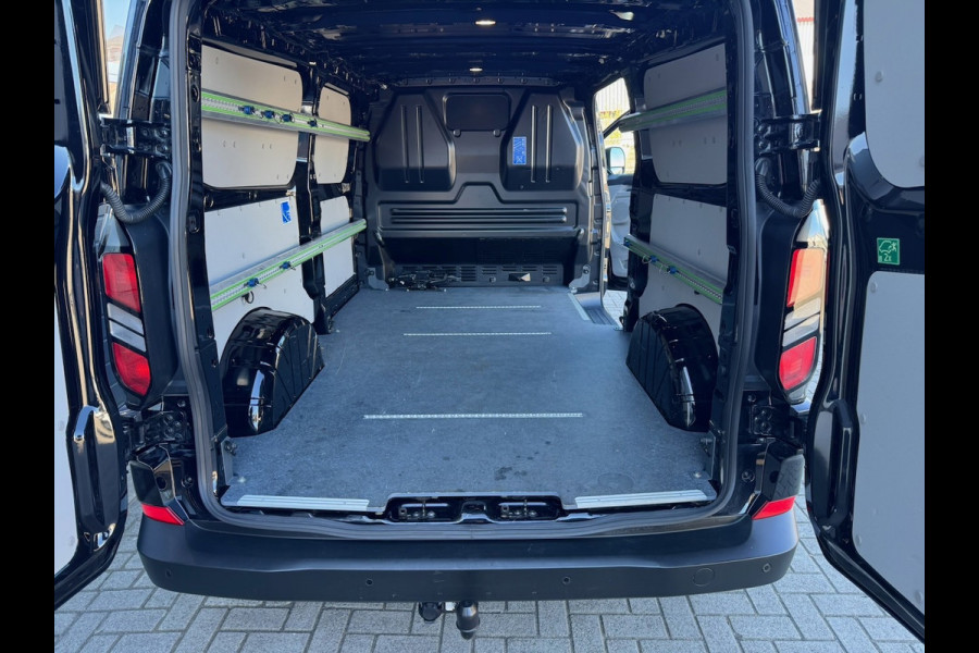 Ford Transit Custom 320 2.0 TDCI L2H1 Trend 136pk | Navi | Carplay | Camera | ACC | Betonplex | Winterpack | BLIS | GARANTIE 2028