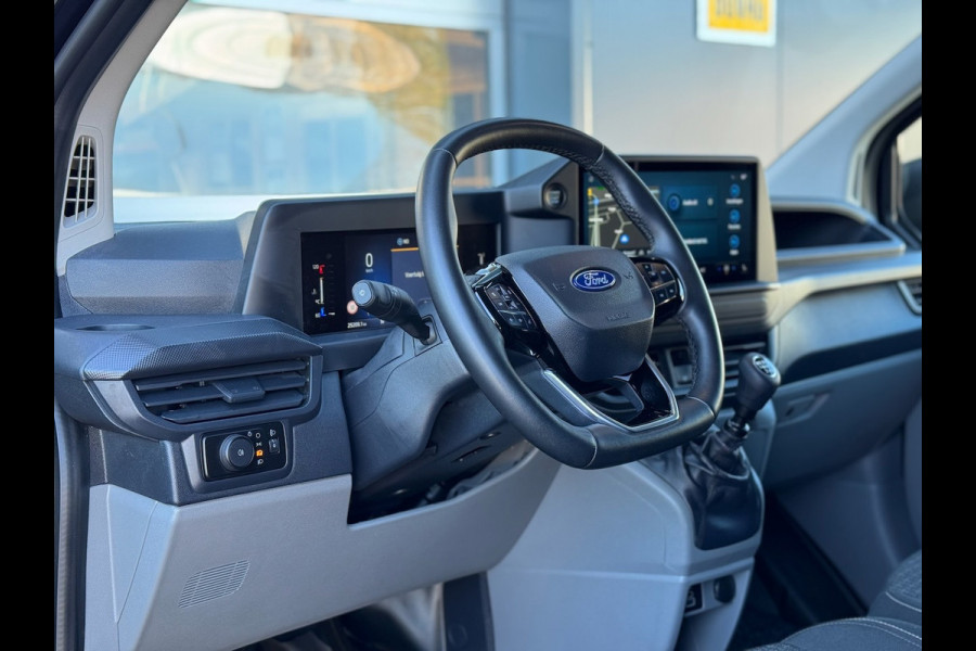 Ford Transit Custom 320 2.0 TDCI L2H1 Trend 136pk | Navi | Carplay | Camera | ACC | Betonplex | Winterpack | BLIS | GARANTIE 2028