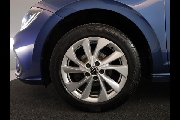 Volkswagen Polo 1.0 TSI Style 95 pk | Navigatie via App | Panoramadak | Parkeersensoren | Matrix LED koplampen | Adaptieve cruise control |