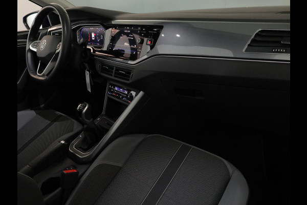 Volkswagen Polo 1.0 TSI Style 95 pk | Navigatie via App | Panoramadak | Parkeersensoren | Matrix LED koplampen | Adaptieve cruise control |