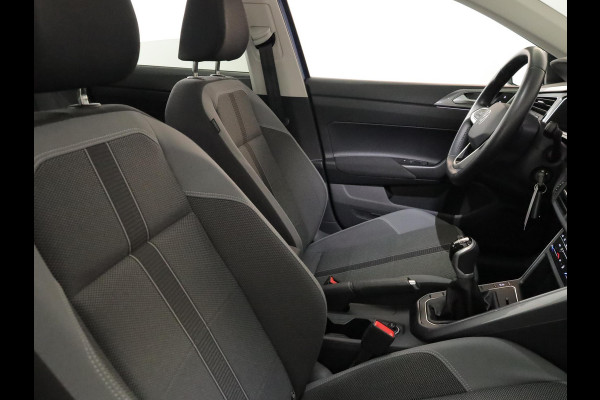 Volkswagen Polo 1.0 TSI Style 95 pk | Navigatie via App | Panoramadak | Parkeersensoren | Matrix LED koplampen | Adaptieve cruise control |