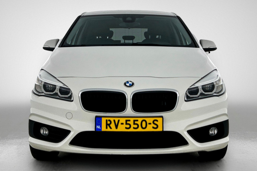 BMW 2 Serie Active Tourer 216i Executive (NAVIGATIE, PARKEERSENSOREN, LED, STUURBEDIENING, GOED ONDERHOUDEN)