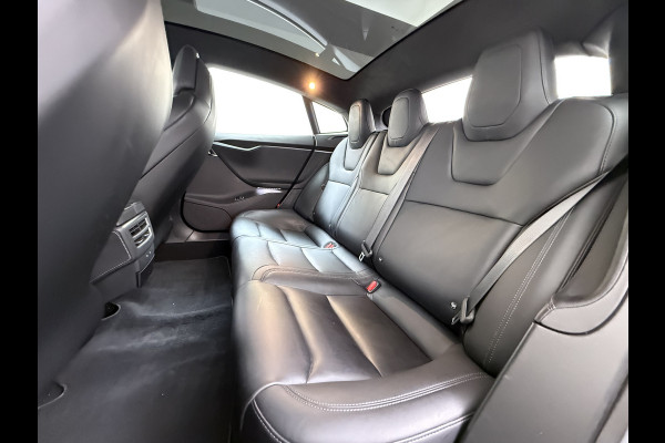 Tesla Model S 75D 476pk 4x4 Leer Pano-Dak AutoPilot Exhanced Intelligente Luchtvering Carbon-afw. El.Stoelen/Geheugen Navi Pdc-A+Voor pakket E 19" 1e eigenaar Orgineel Nederlandse auto, prijs incl BTW 98K nieuw !