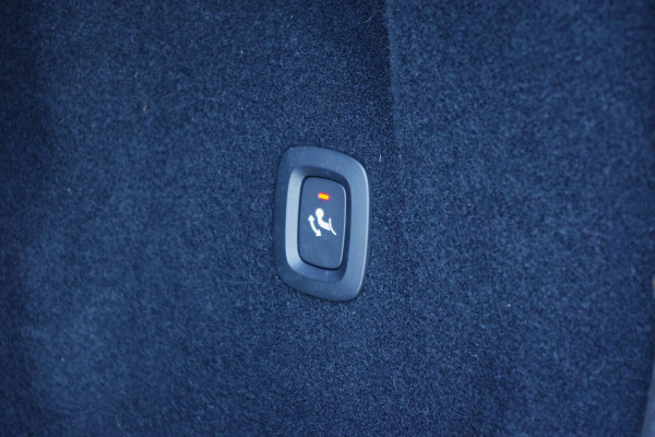 Volvo XC60 2.0 T8 Plug-in-hybrid AWD 456 PK Polestar Engineered, Panoramadak, Trekhaak, B&W Sound, Memory, 360 Camera