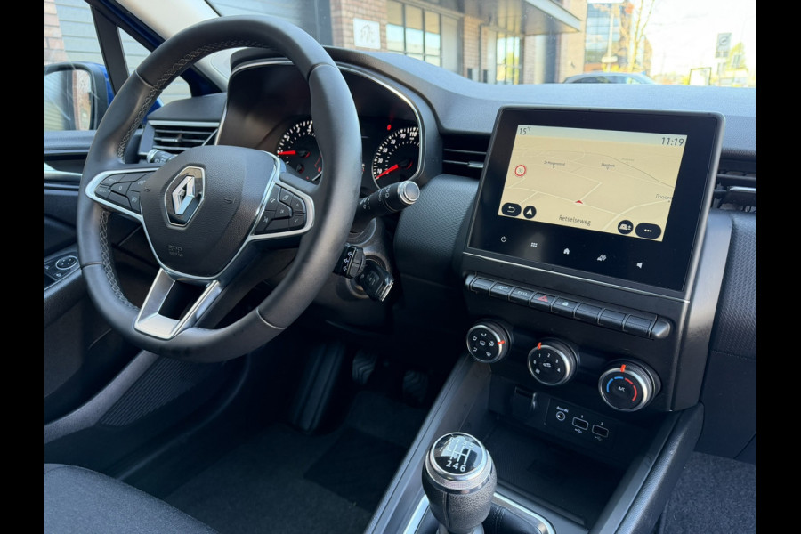 Renault Clio 1.0 TCe / Navigatie / Apple CarPlay - Android / 1e Eigenaar / ALL-Season banden / Cruise Control / PDC met optische w