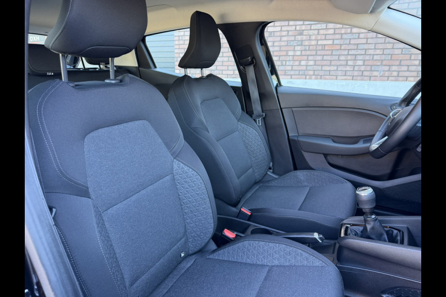 Renault Clio 1.0 TCe / Navigatie / Apple CarPlay - Android / 1e Eigenaar / ALL-Season banden / Cruise Control / PDC met optische w