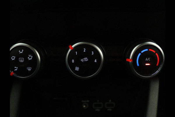 Renault Clio TCe Zen 90pk Airco | Cruise | Navi | Parkeersens. achter