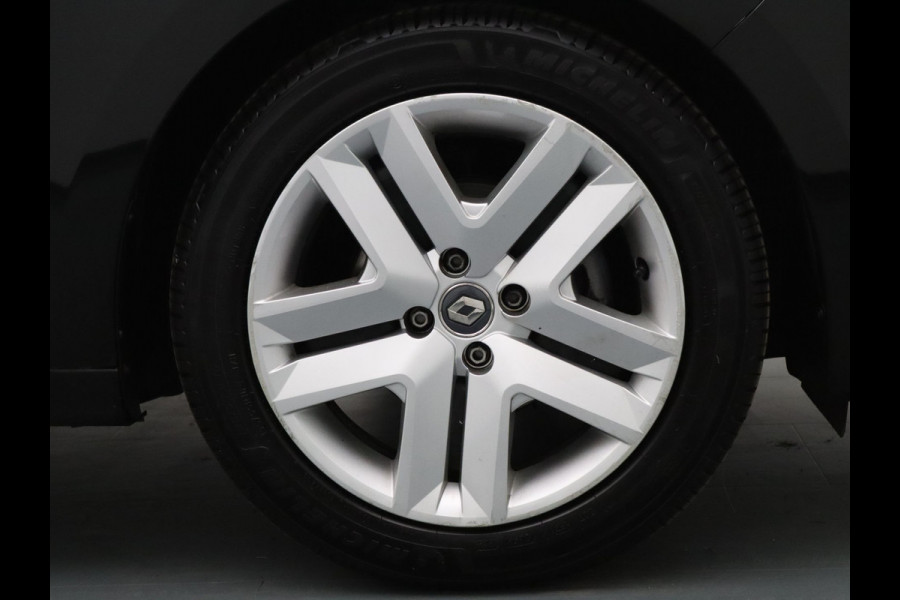 Renault Clio TCe Zen 90pk Airco | Cruise | Navi | Parkeersens. achter