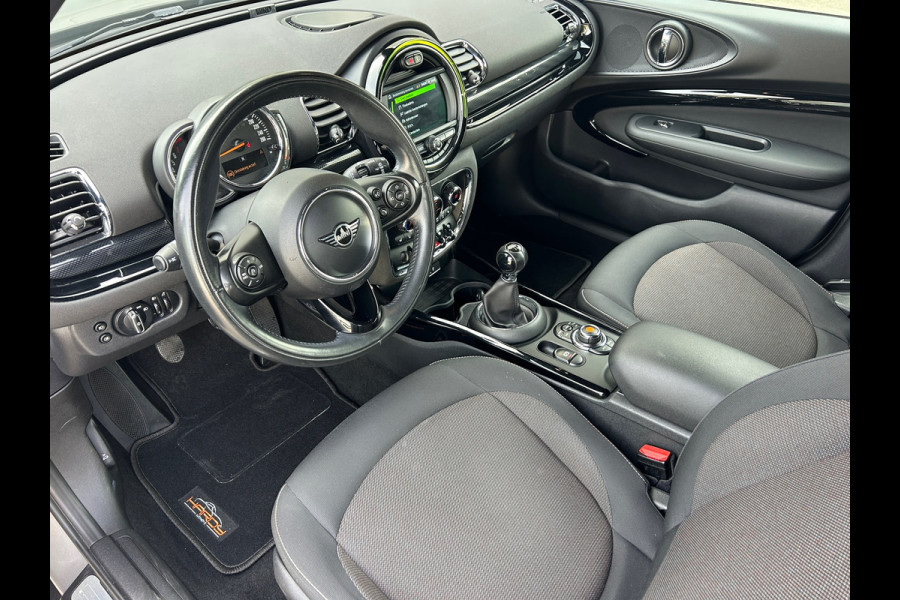 MINI Clubman 1.5 Cooper 136PK Apple Carplay NL-Auto Rijklaarprijs!