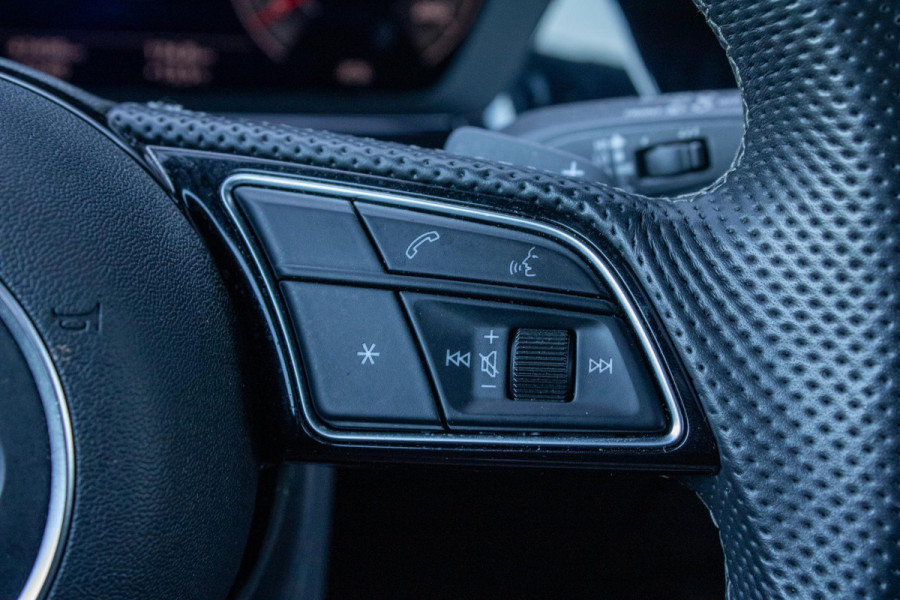 Audi A3 Sportback 35 TFSI S Line PANO LEDER CAMERA KEYLESS ACC