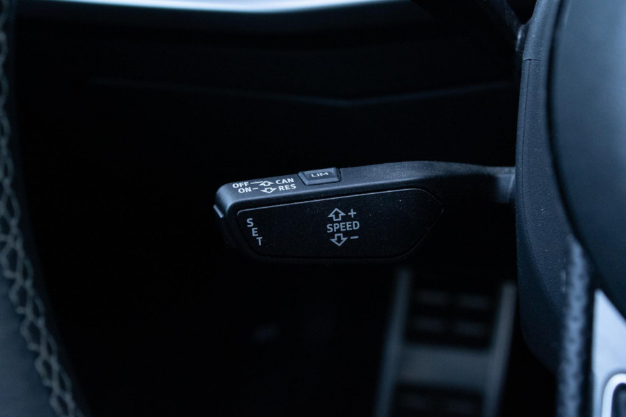 Audi A3 Sportback 35 TFSI S Line PANO LEDER CAMERA KEYLESS ACC