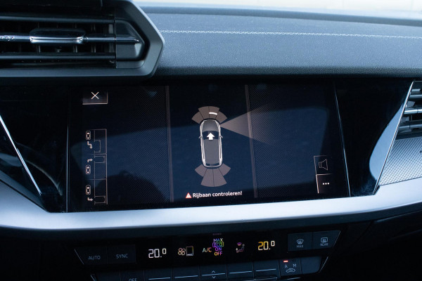 Audi A3 Sportback 35 TFSI S Line PANO LEDER CAMERA KEYLESS ACC