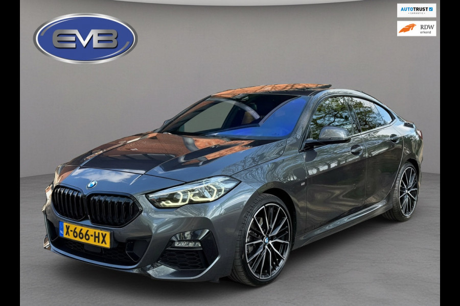 BMW 2 Serie Gran Coupé 218i AUTOMAAT M- Sport pakket, panoramadak,stoelverwarming, adaptief cruise controle, 19 inch