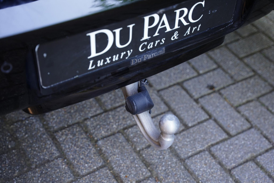 Land Rover Defender 110 P 400 110 BENZINE HSE 7p. / 22 Inch / NL-Auto