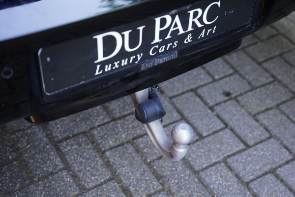 Land Rover Defender 110 P 400 110 BENZINE HSE 7p. / 22 Inch / NL-Auto