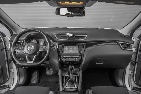 Nissan QASHQAI 1.3 DIG-T N-Connecta Pano Automaat 360° 18"