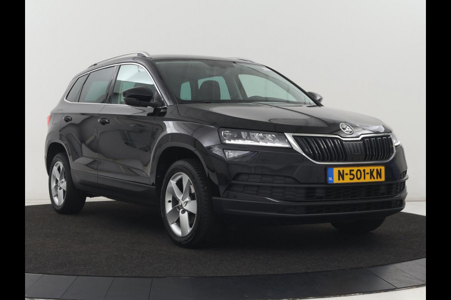 Škoda Karoq 1.5 TSI Business Edition Plus | Stoelverwarming | Adaptive cruise | Camera | Achterbankverwarming | Carplay | Navigatie | Full LED | Virtual Cockpit | Climate control | Bluetooth