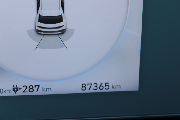 Hyundai IONIQ 5 Connect+ AWD 77.4 kWh SOh 96,5% LEER NAVI STOELKOEL 87000KM!!!