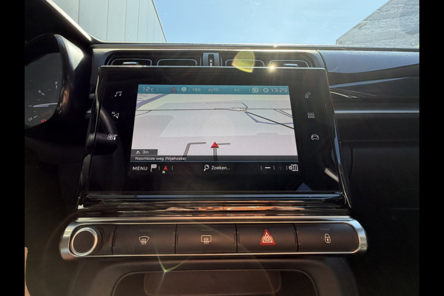 Citroën C3 1.2 PureTech Feel | Licht/regen sensor | Cruise Control | Parkeersensoren | Apple carplay/Android Auto