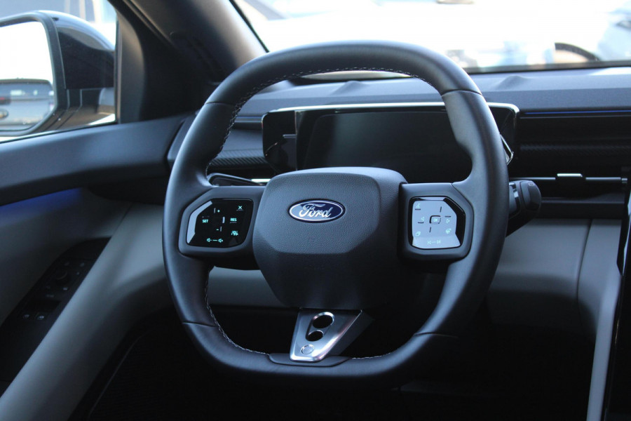 Ford Capri Extended Range AWD 79 kWh 340pk | AGR stoelen | Warmte pomp | 21 inch Licht metaal | Panorama Dak | Driver Assistance Pack