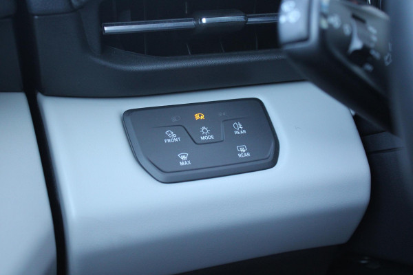 Ford Capri Extended Range AWD 79 kWh 340pk | AGR stoelen | Warmte pomp | 21 inch Licht metaal | Panorama Dak | Driver Assistance Pack