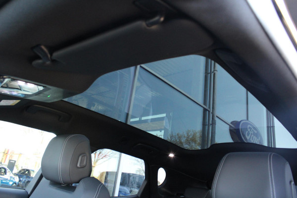 Ford Capri Extended Range AWD 79 kWh 340pk | AGR stoelen | Warmte pomp | 21 inch Licht metaal | Panorama Dak | Driver Assistance Pack