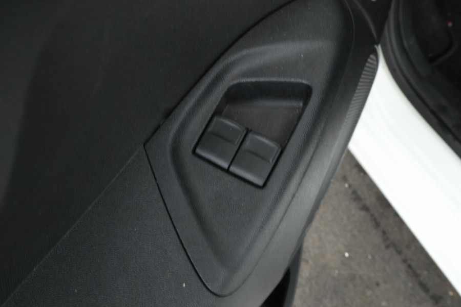 Toyota Aygo 1.0 VVT-i x-play Cabriolet, navigatie, Climate,