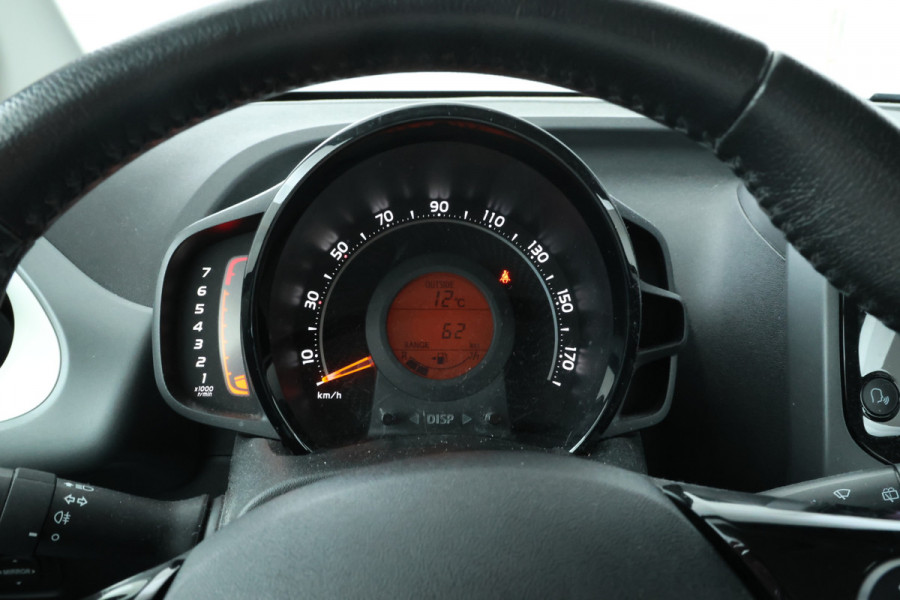 Toyota Aygo 1.0 VVT-i x-play Cabriolet, navigatie, Climate,