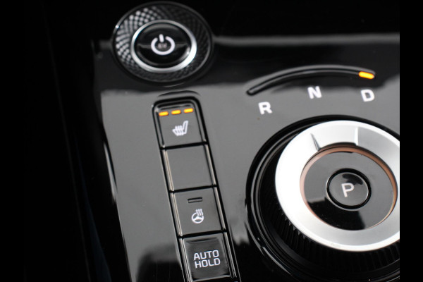 Kia Niro EV DynamicLine 64.8 kWh Automaat Climate control Adaptieve cruise control Parkeersensoren Camera Stuurverwarming Stoelverwarming Keyless LED Trekhaak Navigatie Apple Carplay/ Android Auto