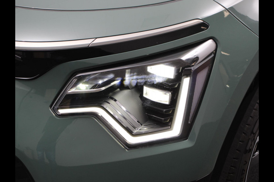 Kia Niro EV DynamicLine 64.8 kWh Automaat Climate control Adaptieve cruise control Parkeersensoren Camera Stuurverwarming Stoelverwarming Keyless LED Trekhaak Navigatie Apple Carplay/ Android Auto