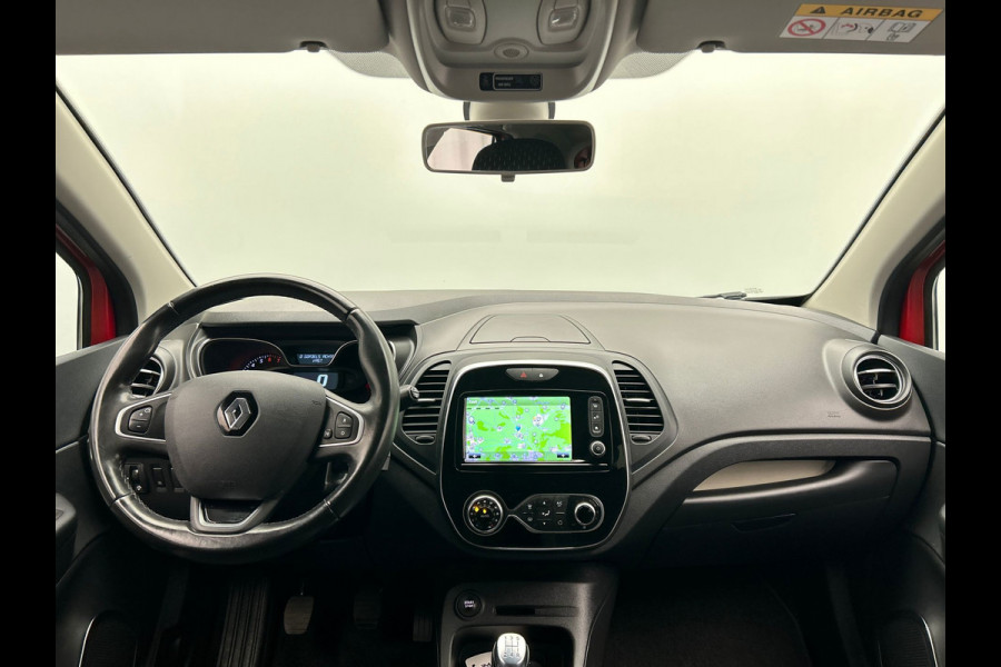 Renault Captur 0.9 TCe Intens | Origineel NL | Cruise-control | Climate-control | Trekhaak | Keyless | Navigatie | Camera |