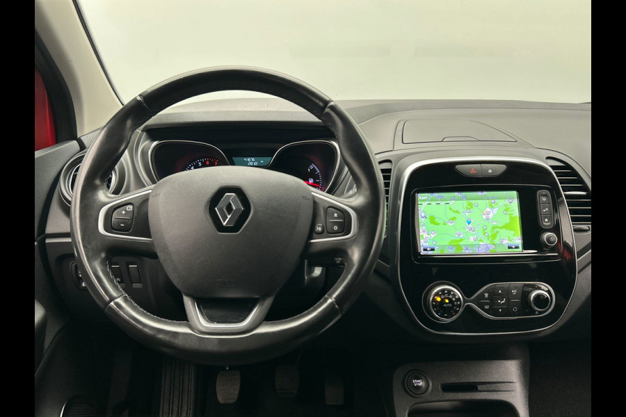 Renault Captur 0.9 TCe Intens | Origineel NL | Cruise-control | Climate-control | Trekhaak | Keyless | Navigatie | Camera |