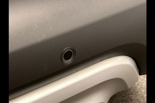 Renault Captur 0.9 TCe Intens | Origineel NL | Cruise-control | Climate-control | Trekhaak | Keyless | Navigatie | Camera |