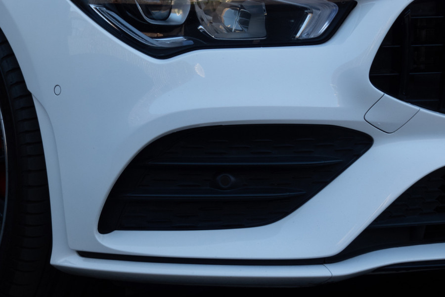 Mercedes-Benz CLA-Klasse Shooting Brake 250 Premium Plus AMG | PANORAMADAK | STOELVERWARMING | CAMERA | AMBIANT LIGHT