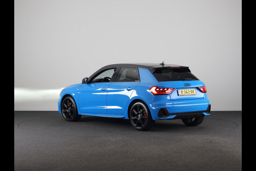 Audi A1 Sportback 35 TFSI S edition 150pk | Navigatie via App | S-line interieur | Climatronic | Verwarmbare voorstoelen | 18 inch Lichtmetalen velgen