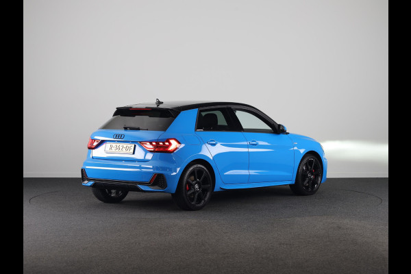 Audi A1 Sportback 35 TFSI S edition 150pk | Navigatie via App | S-line interieur | Climatronic | Verwarmbare voorstoelen | 18 inch Lichtmetalen velgen