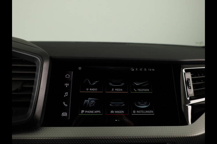 Audi A1 Sportback 35 TFSI S edition 150pk | Navigatie via App | S-line interieur | Climatronic | Verwarmbare voorstoelen | 18 inch Lichtmetalen velgen