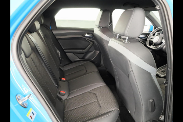 Audi A1 Sportback 35 TFSI S edition 150pk | Navigatie via App | S-line interieur | Climatronic | Verwarmbare voorstoelen | 18 inch Lichtmetalen velgen
