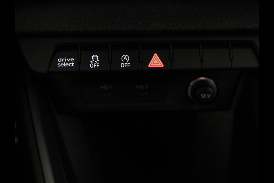 Audi A1 Sportback 35 TFSI S edition 150pk | Navigatie via App | S-line interieur | Climatronic | Verwarmbare voorstoelen | 18 inch Lichtmetalen velgen