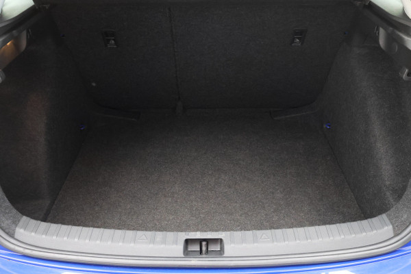 Škoda SCALA 1.0 TSI Active LED, Cruise, DAB, Rijstrooksensor, Airco
