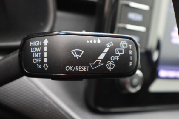 Škoda SCALA 1.0 TSI Active LED, Cruise, DAB, Rijstrooksensor, Airco