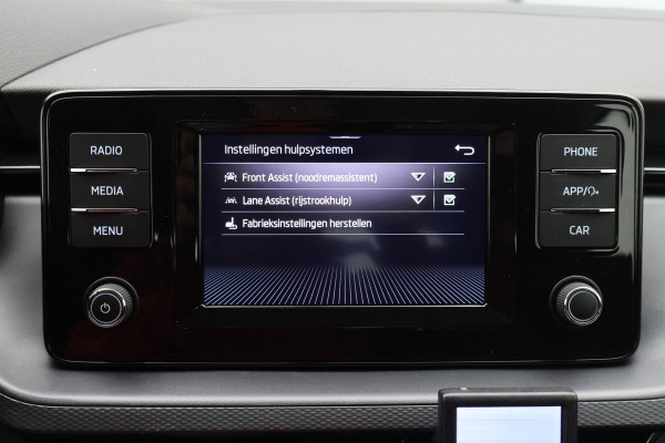 Škoda SCALA 1.0 TSI Active LED, Cruise, DAB, Rijstrooksensor, Airco
