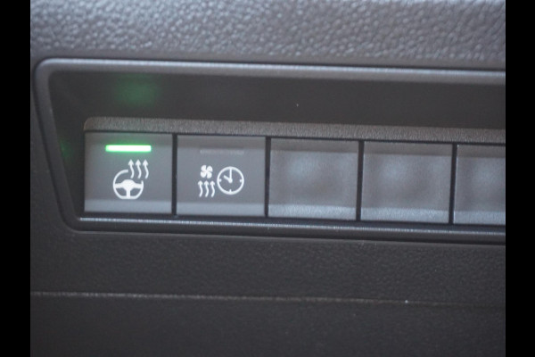 Opel Combo TECH L1 50kWh | 0% rente | 8 jaar garantie | navigatie | Apple Carplay | camera | digitale binnenspiegel | parkeersensoren v/a | dodehoekdetectie | bumpers in kleur | Climate Control | etc.