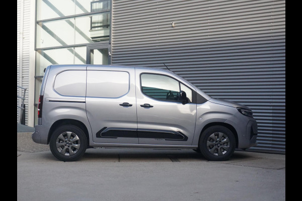 Opel Combo TECH L1 50kWh | 8 jaar garantie | navigatie | Apple Carplay | camera | digitale binnenspiegel | parkeersensoren v/a | dodehoekdetectie | bumpers in kleur | Climate Control | etc.