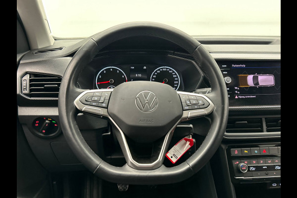 Volkswagen T-Cross 1.0 TSI Life | Carplay | Trekhaak | Climate-control | Adaptive-cruise | Lichtmetaal