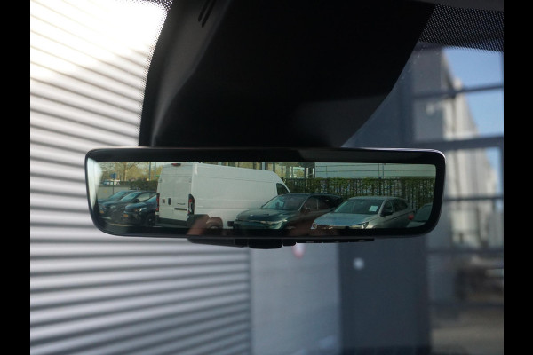 Opel Combo TECH L1 50kWh | 0% rente | 8 jaar garantie | navigatie | Apple Carplay | camera | digitale binnenspiegel | parkeersensoren v/a | dodehoekdetectie | bumpers in kleur | Climate Control | etc.