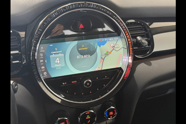 MINI Mini Electric Cooper S 33 kWh SOH 100 % Navigatie