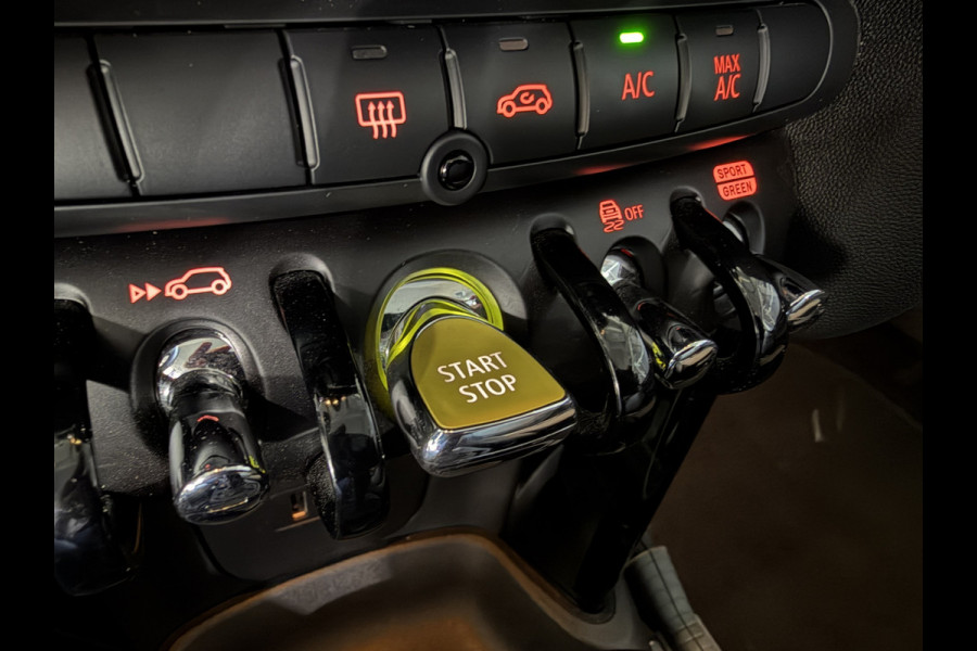 MINI Mini Electric Cooper S 33 kWh SOH 100 % Navigatie